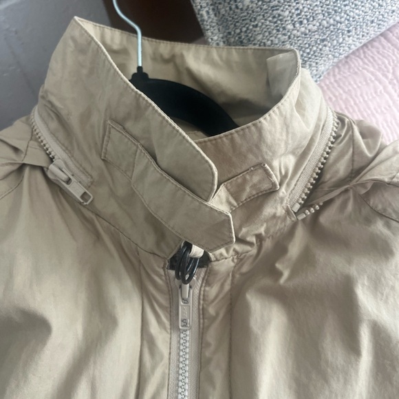 Vintage Oscar de la Renta Tan Jacket - Picture 3 of 8